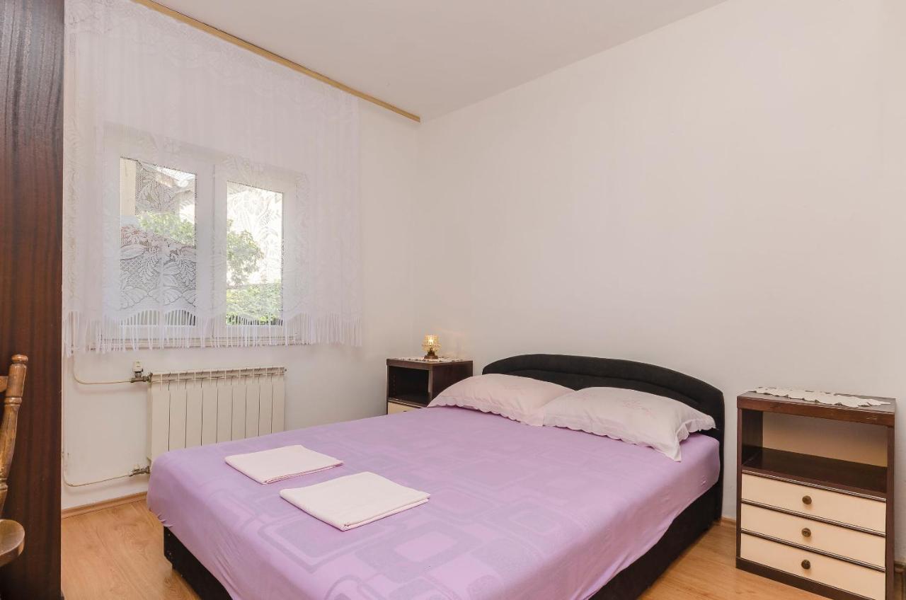 Apartments Mira I Vodice Eksteriør bilde