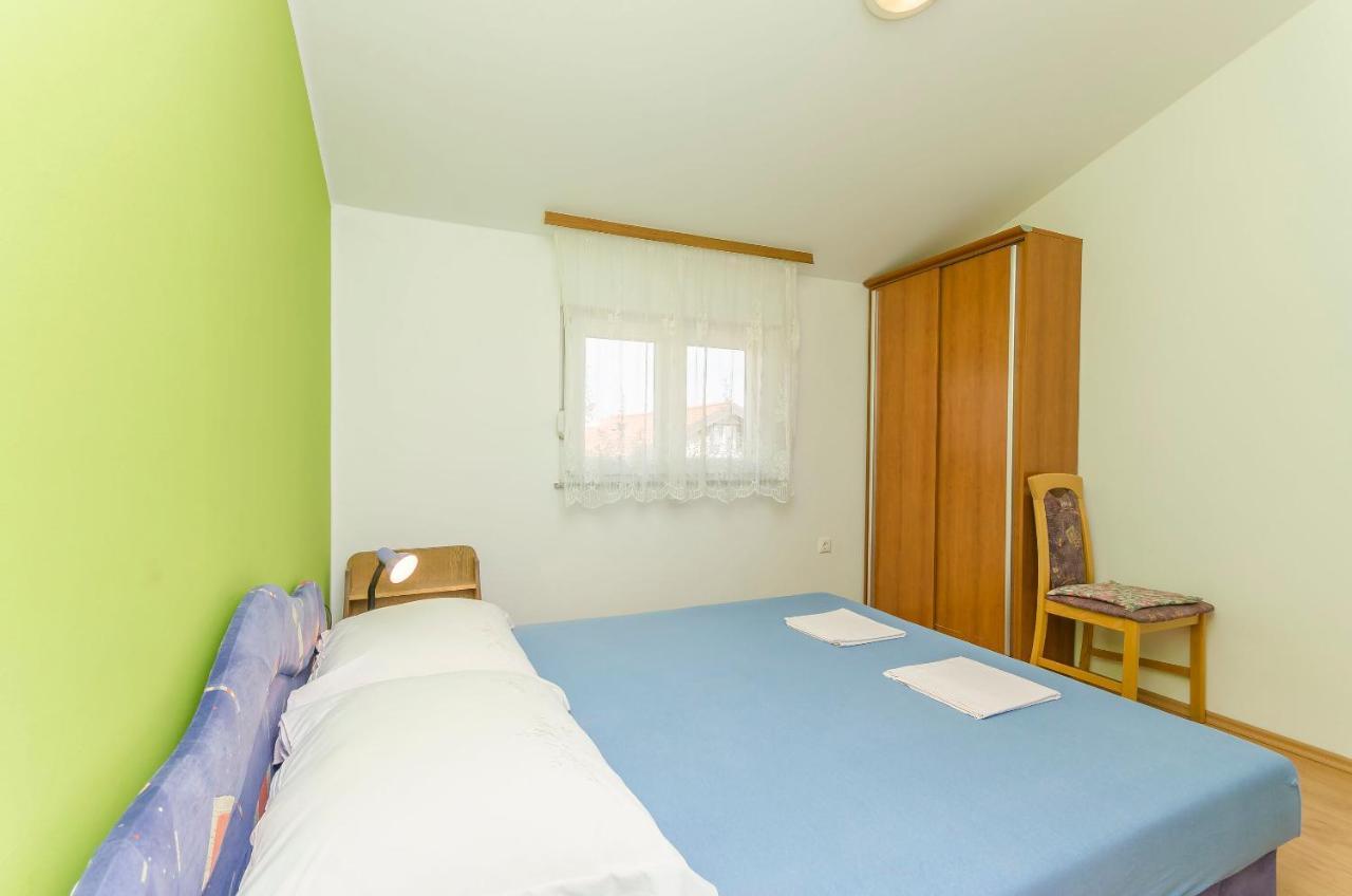 Apartments Mira I Vodice Eksteriør bilde