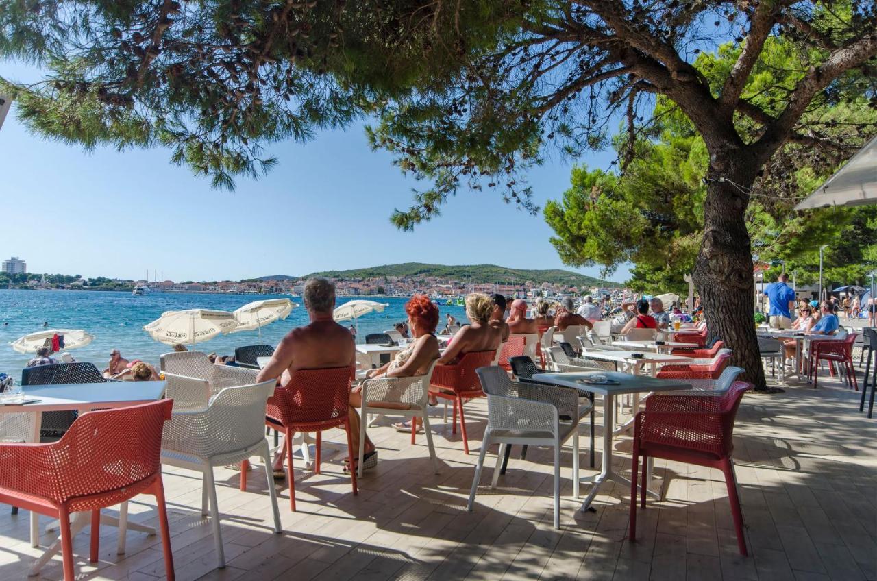 Apartments Mira I Vodice Eksteriør bilde
